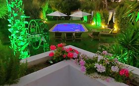 Casalinho Da Azenha - Charm House